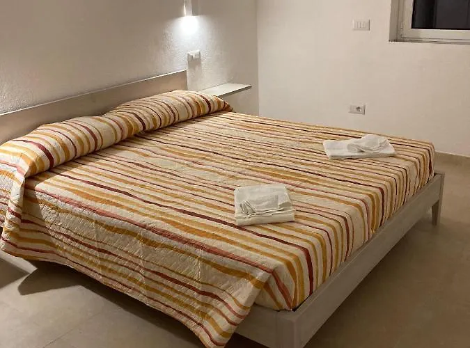 Casa Charme 奧爾比亞